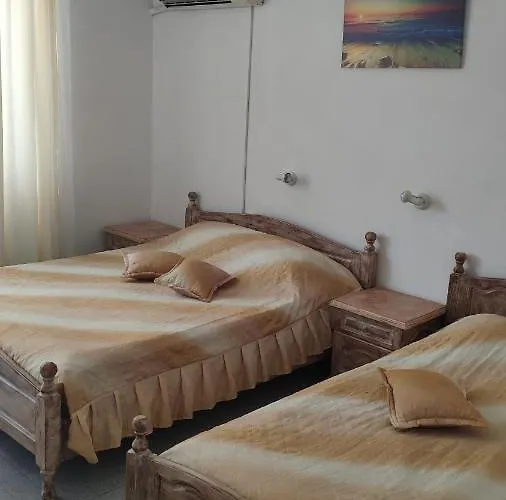 семеен ирина Hotel Lozenets