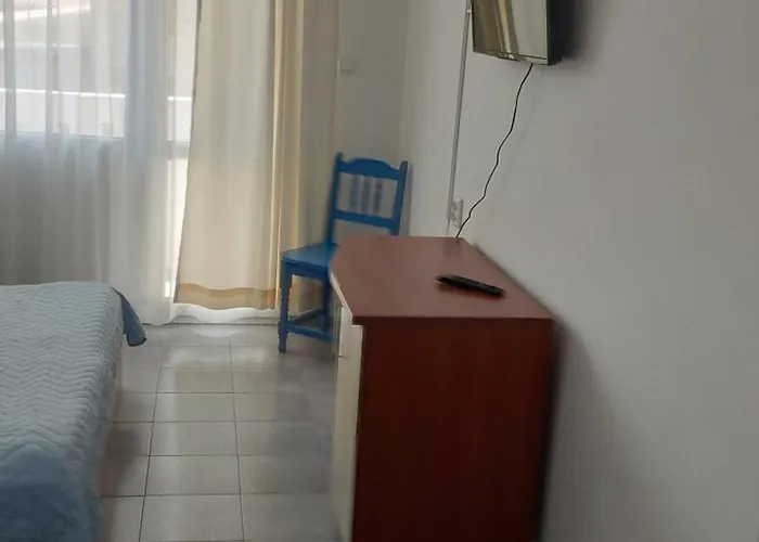 семеен ирина 2* 로제넷츠