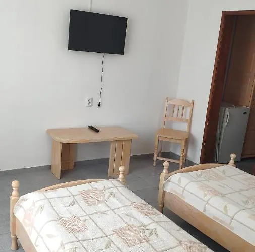 семеен ирина 2* 로제넷츠